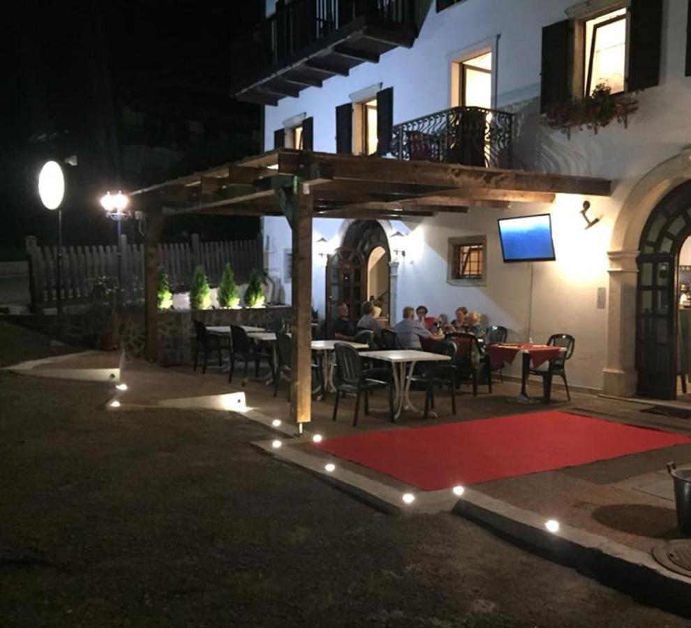 Villa Corona Тенно Экстерьер фото
